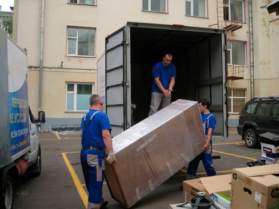 Вантажні перевезення Київ квартирний офісний переїзд Газель Київ