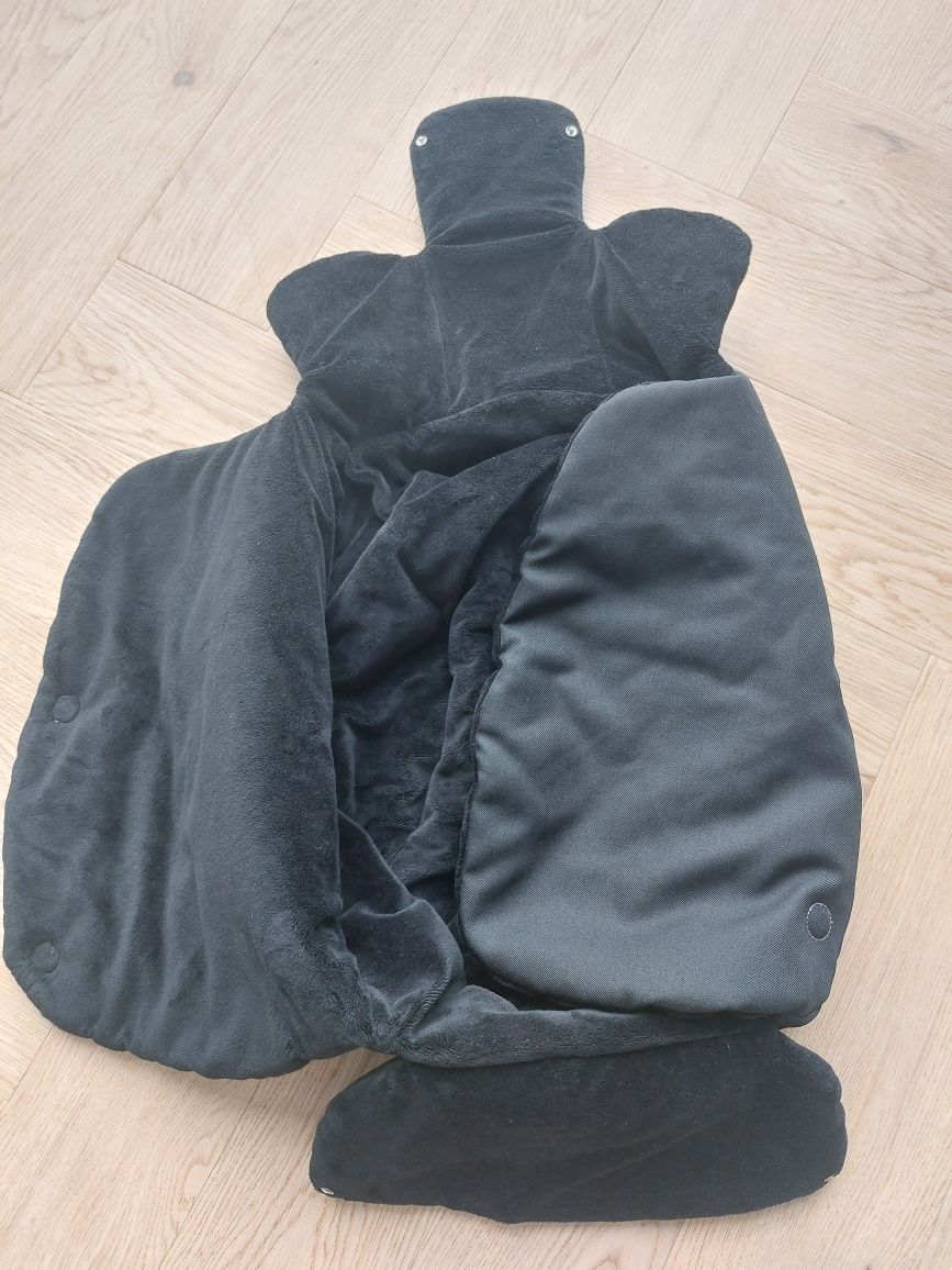 Śpiworek do fotelika Cybex platinium  footmuff Q