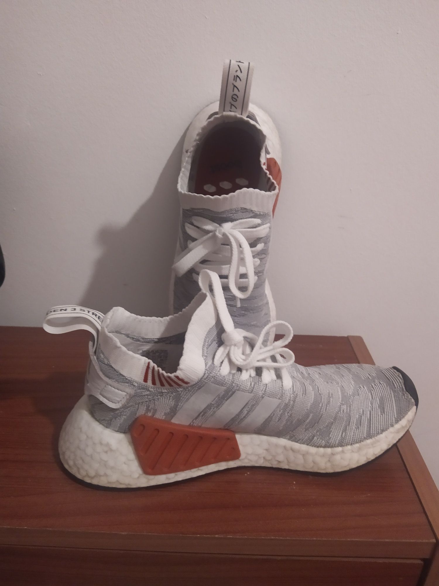 Tênis Adidas Boost NMD