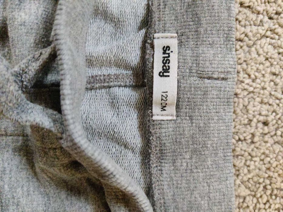 Sprzedam spodnie Sinsay na wzrost 122 cm