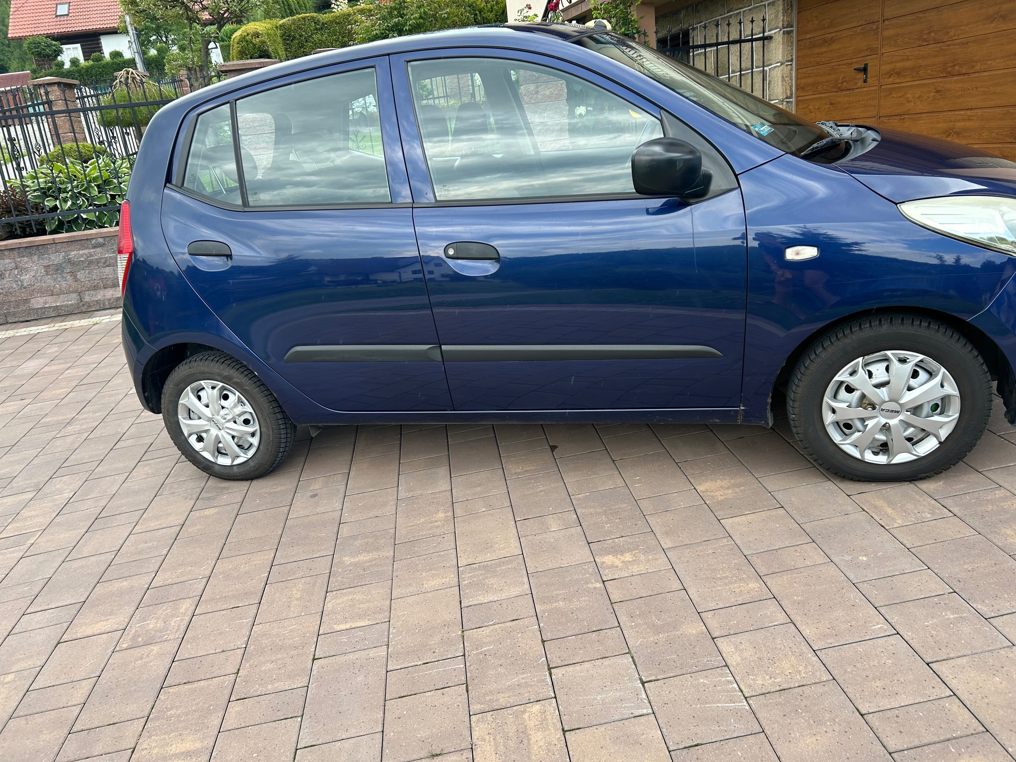 Samochód hyundai i10