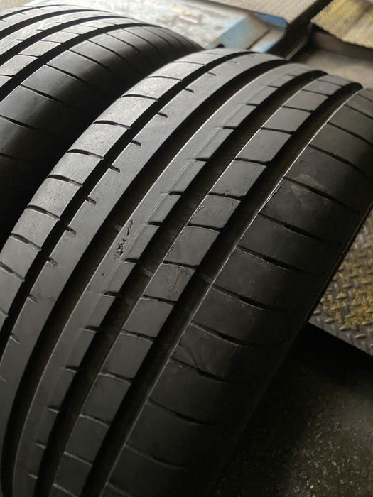 Pneus 245/45/18 Goodyear Eagle F1