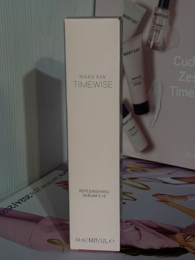 Rewitalizujace serum C+E Timewise Mary Kay