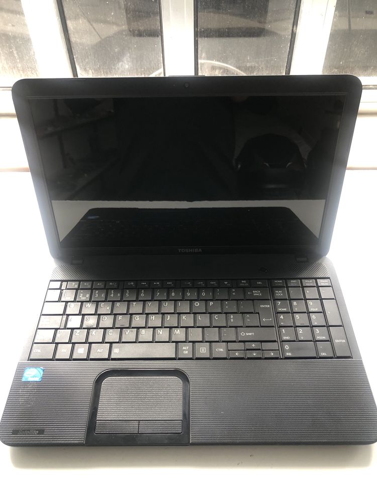 Computador toshiba
