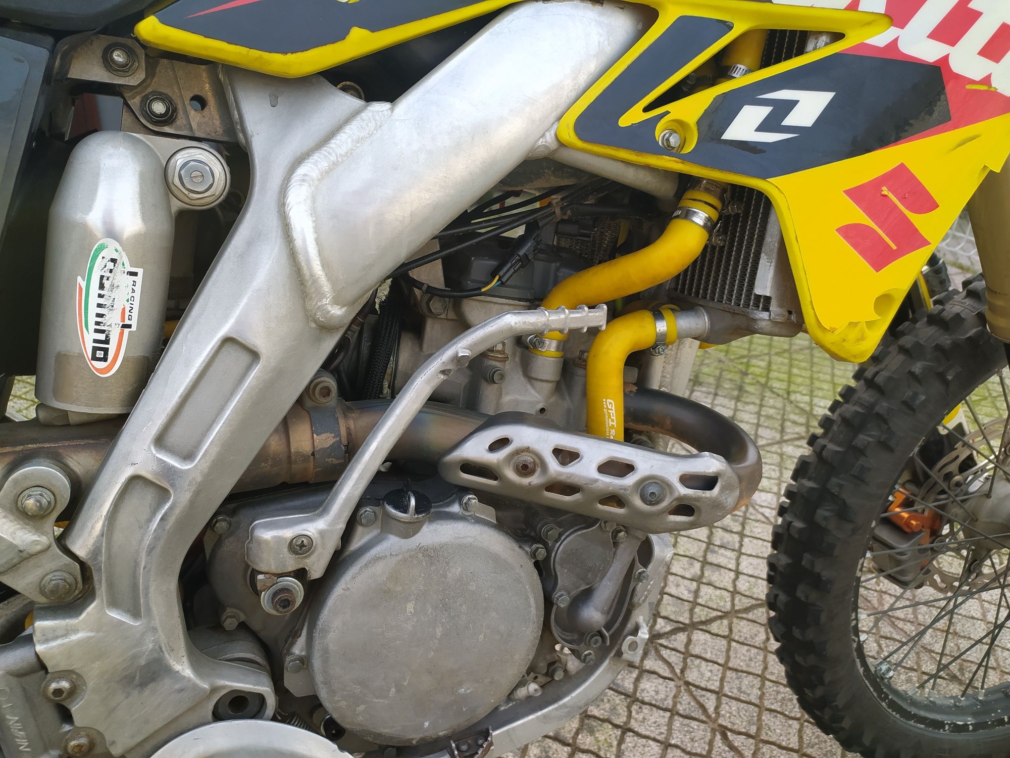 Suzuki rmz 250 4t