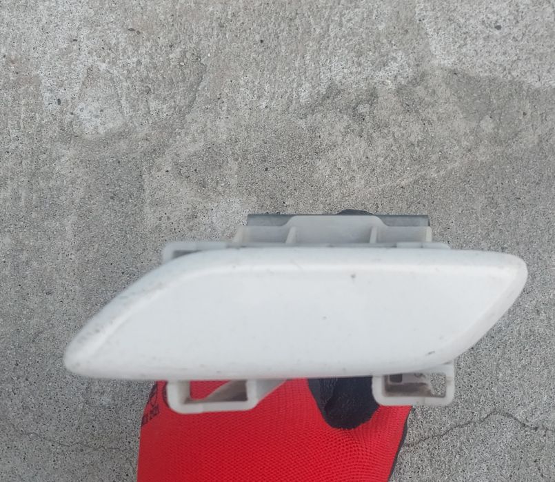 Форсунки Омивачів фар з Мазди 3,6.Cx3,5