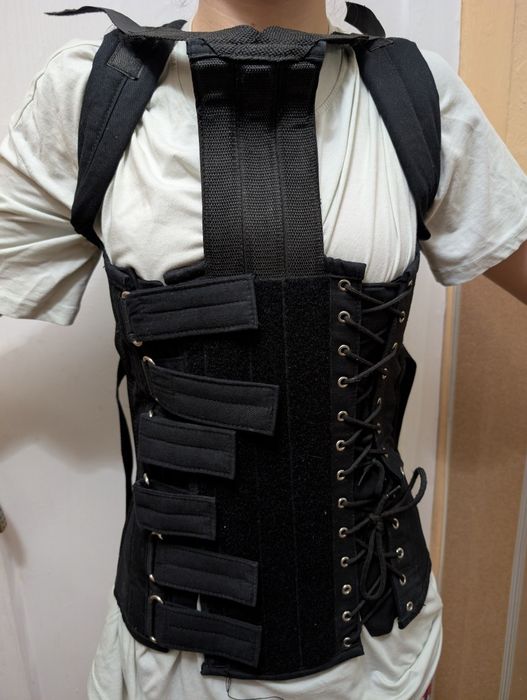 Грудопоясничний ортопедичний корсет.