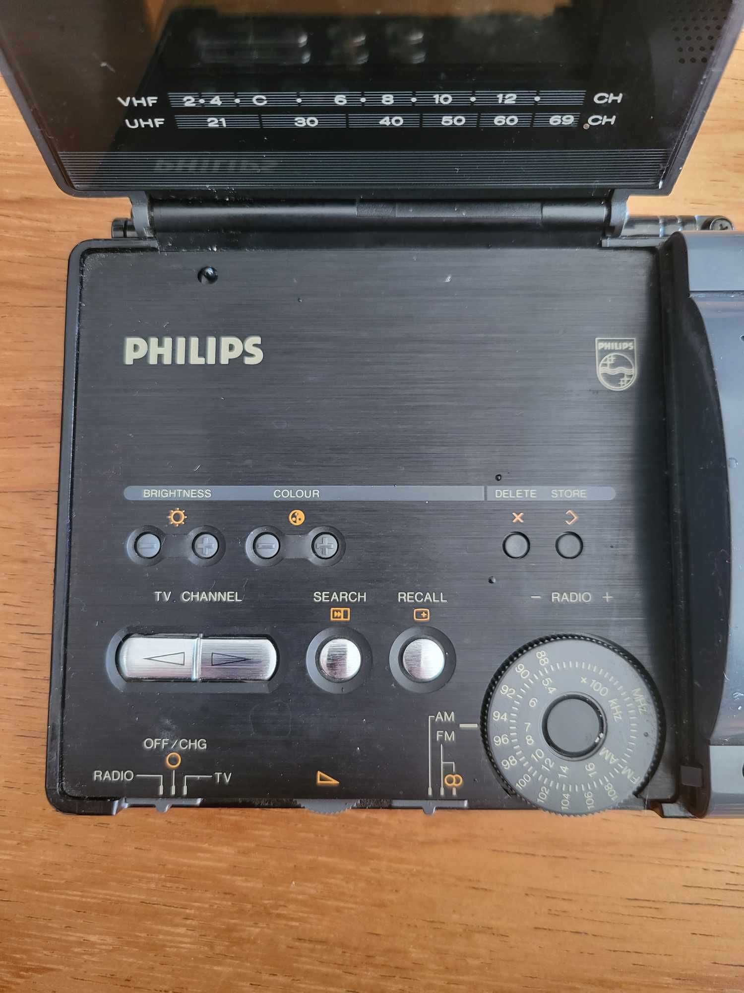 LCD Pocket Color Television 3LC2050 /10G