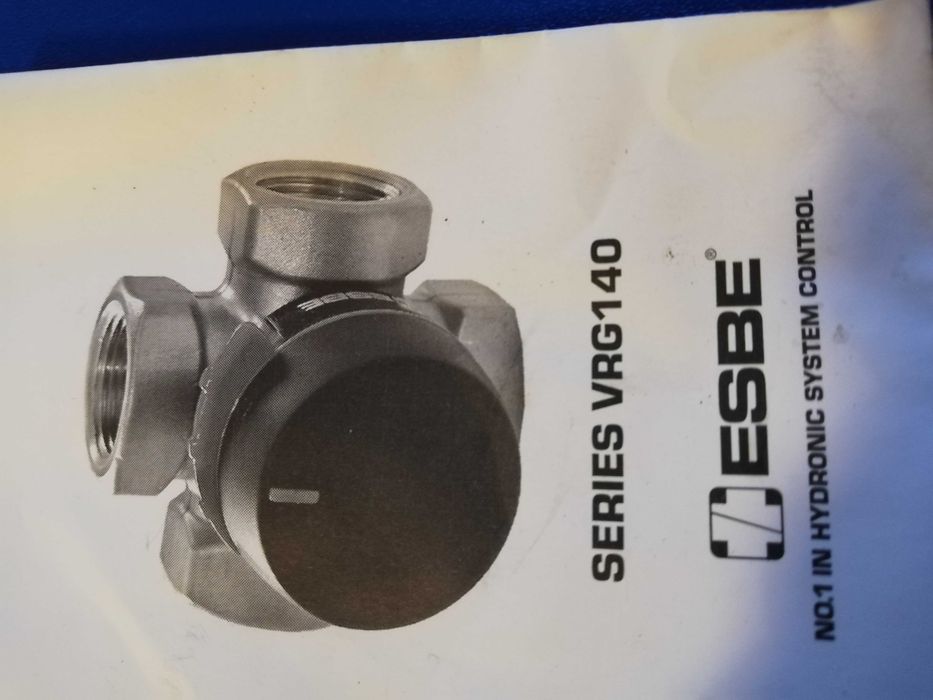 Zawór mieszający 4-drogowy ESBE VRG140
