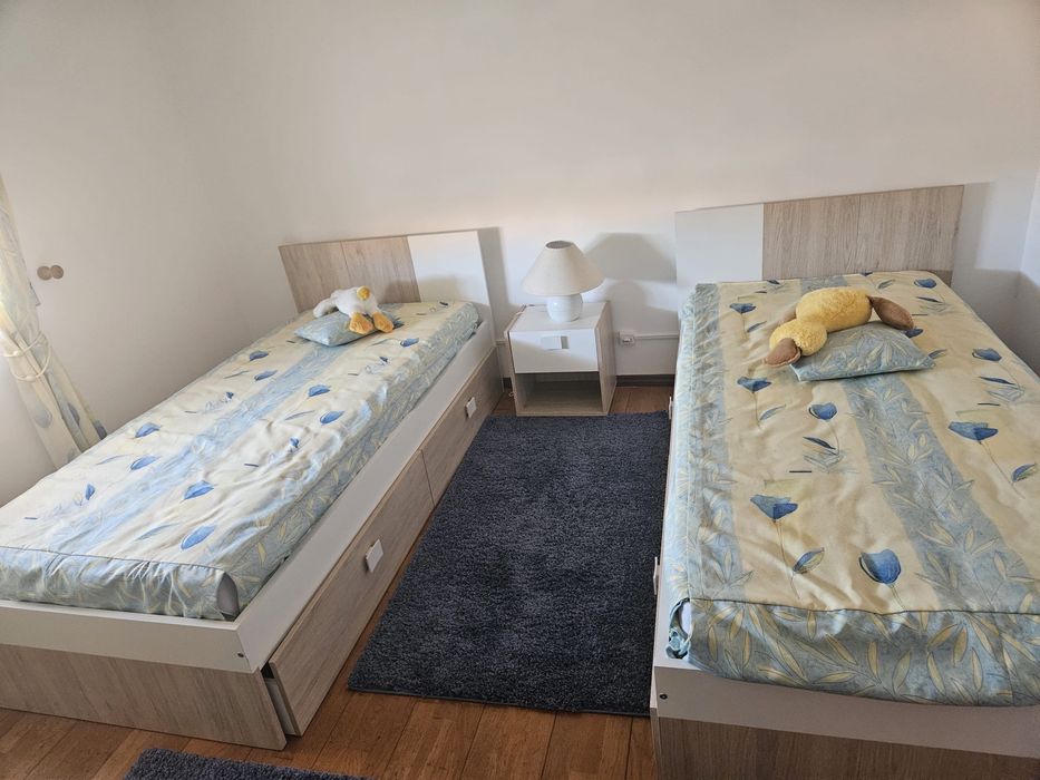 Mobilia de quarto quase nova, pouco uso.