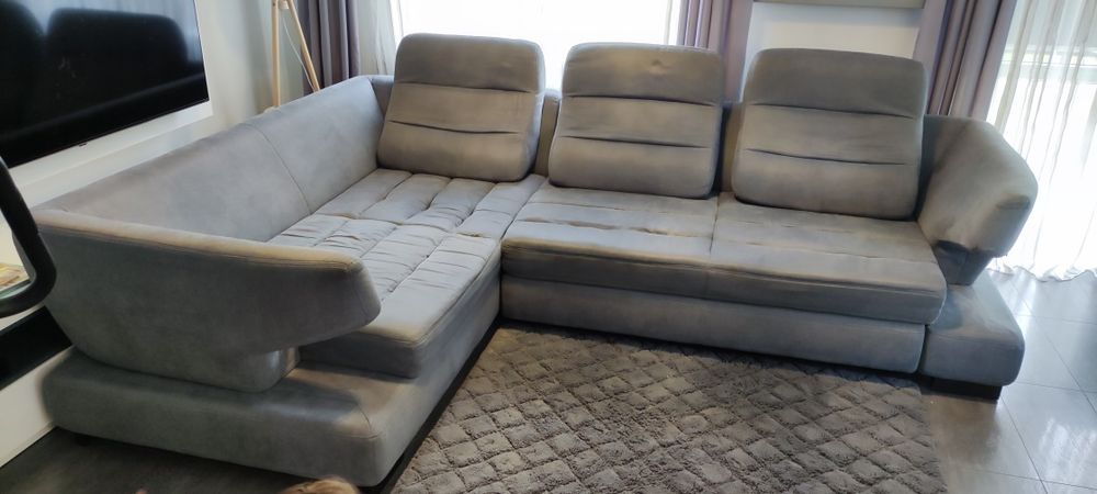 Sofa narożna z funkcją spania