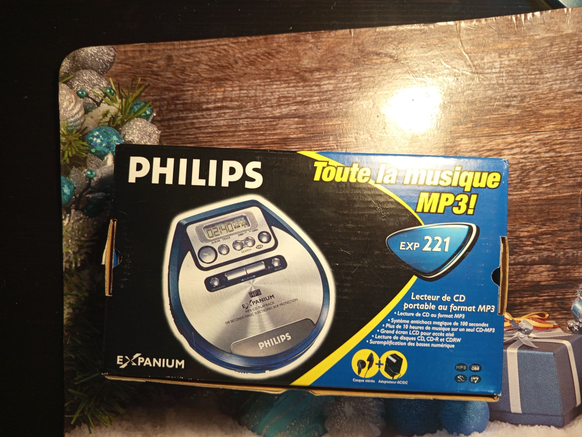 Discman firmy  PHILIPS EXP 221 cały zestaw z kartonem
