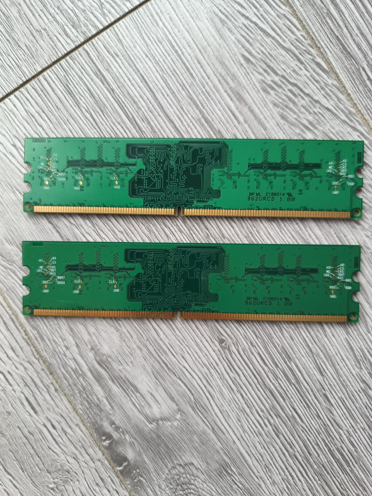 2 szt. Pamięć RAM 512MB, Corsair ValueSelect VS512MB533D2