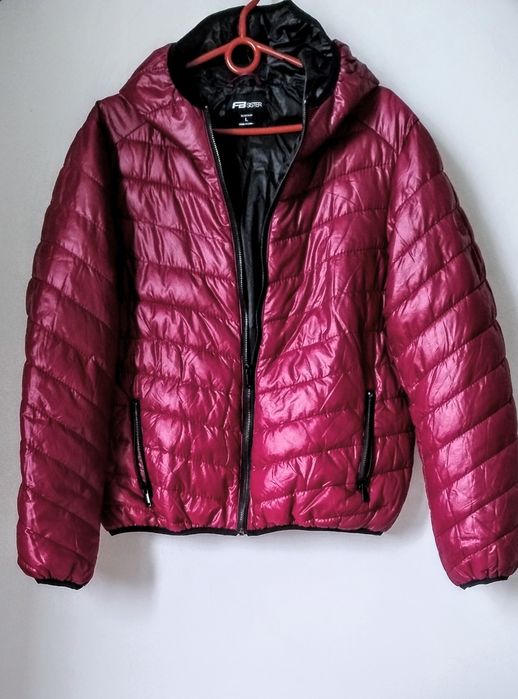 Krótka pikowana kurtka z kapturem, bordo,burgund new yorker