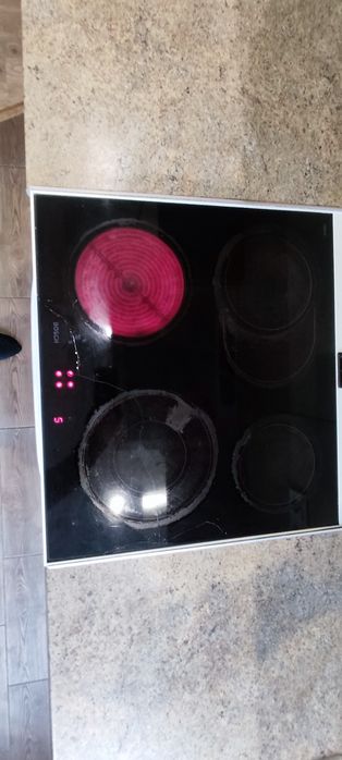 Продам електроплиту. 60 на 60 см.