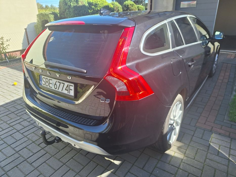 Volvo V60 2011r 2.0 D3
