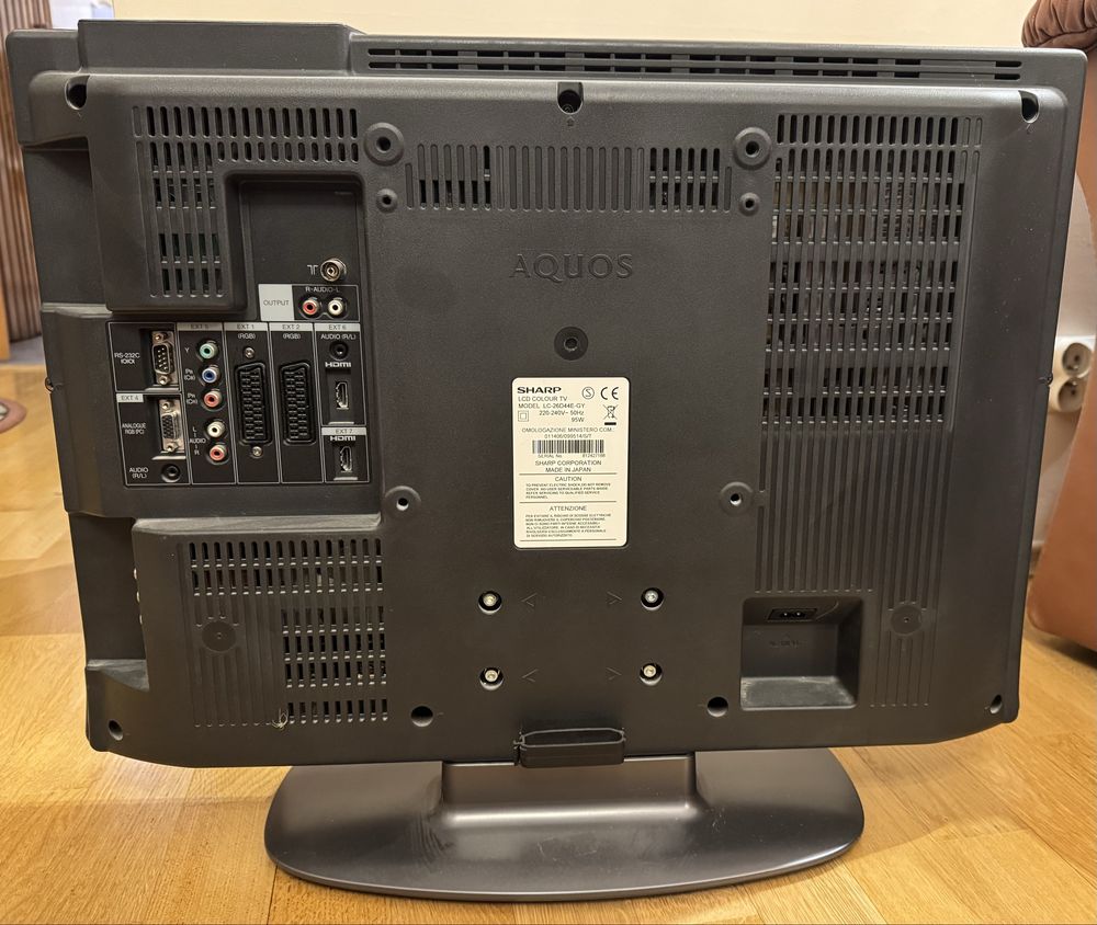 Telewizor 26" Sharp Aquos LC-26D44E-GY