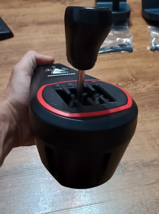 Kierownica HORI FARMING VEHOCLE Control system  + shifter THRUSTMASTER