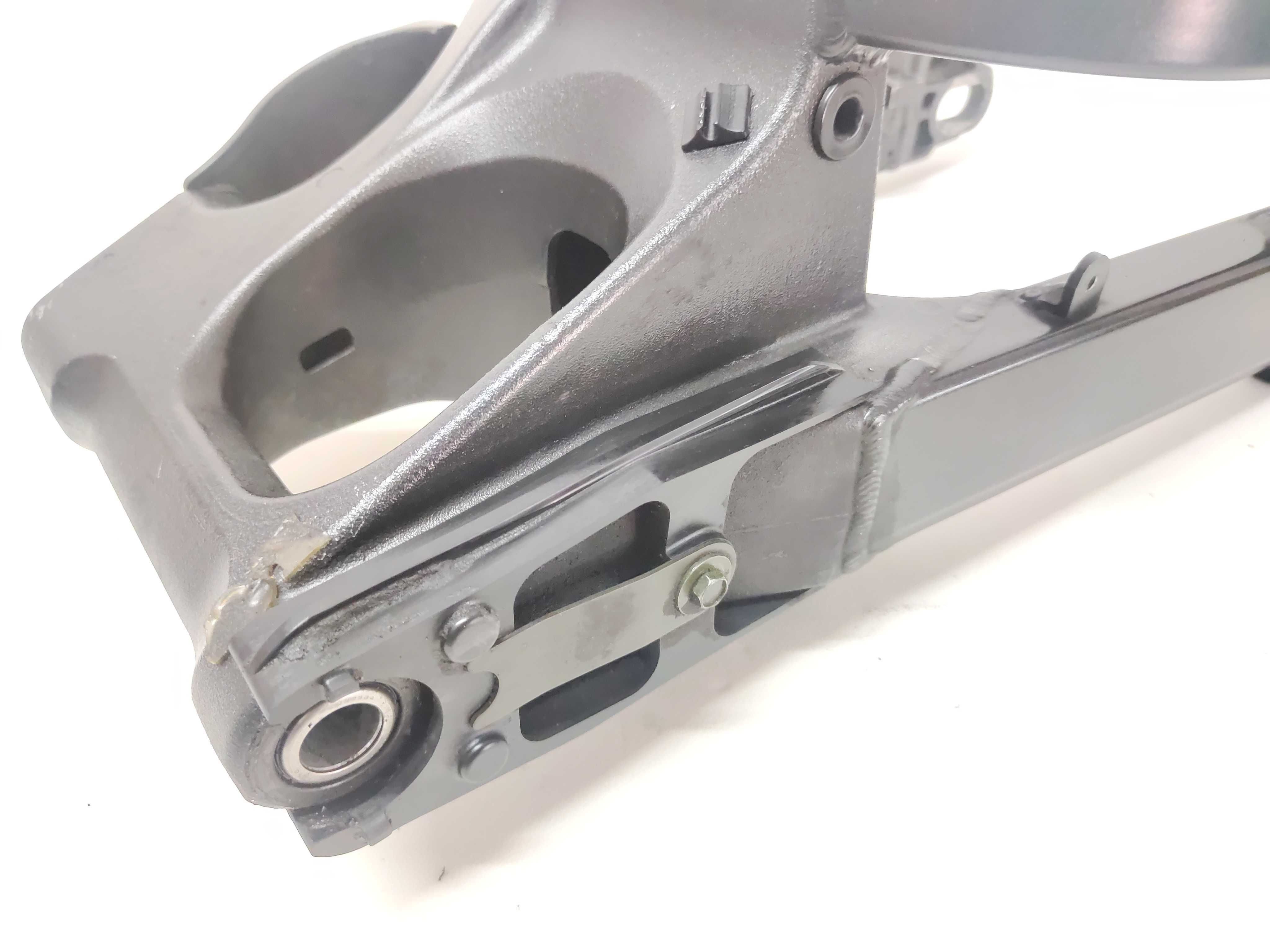 KAWASAKI ZX-6R ZX6R 636 Wahacz Zawieszenie Tył Ślizg Łańcucha 05-06