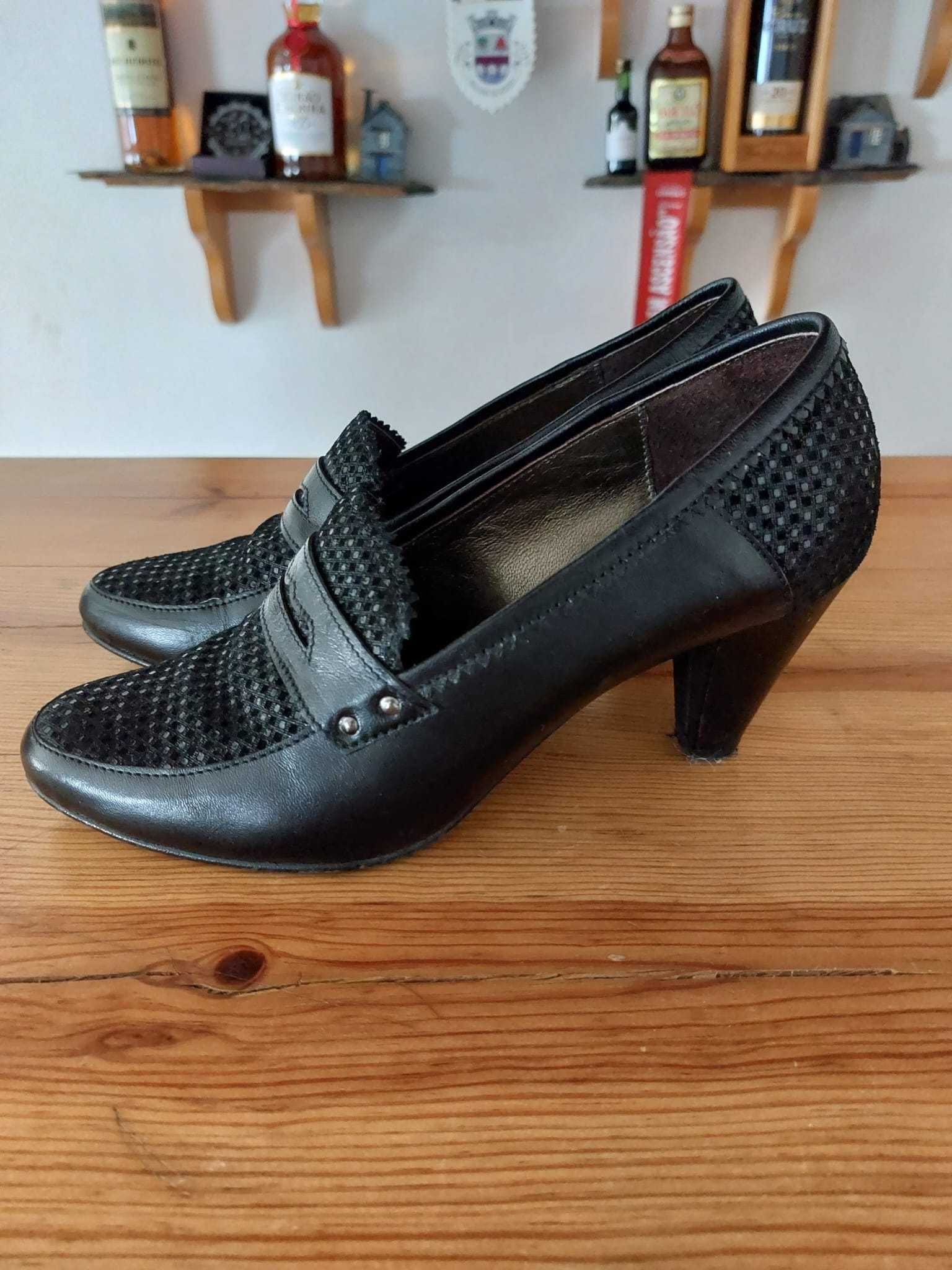 Sapatos de senhora