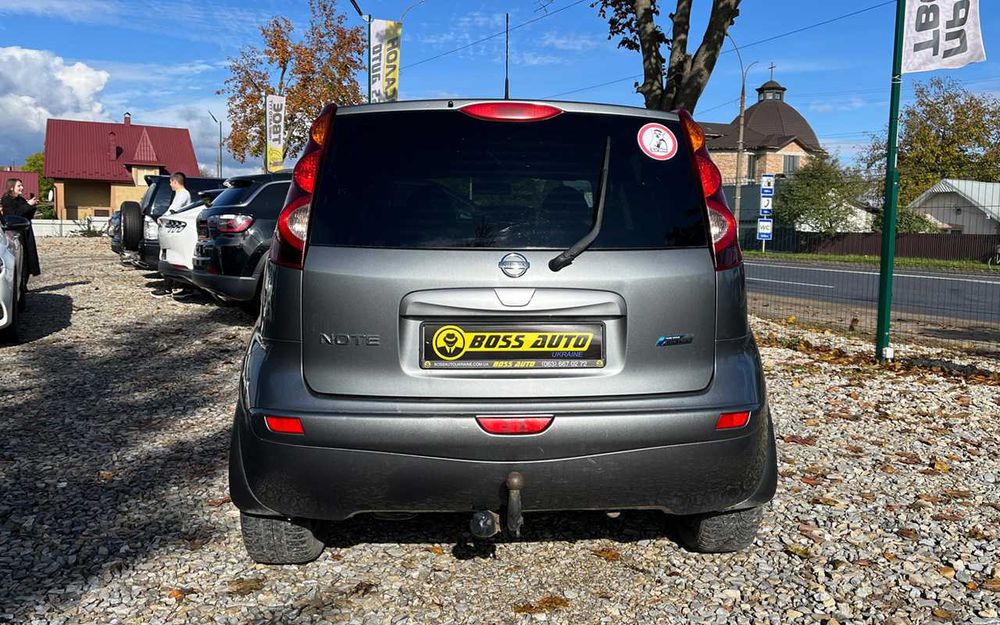 Nissan Note 2011
