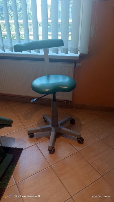 Sprzęt stomatologiczny- unit