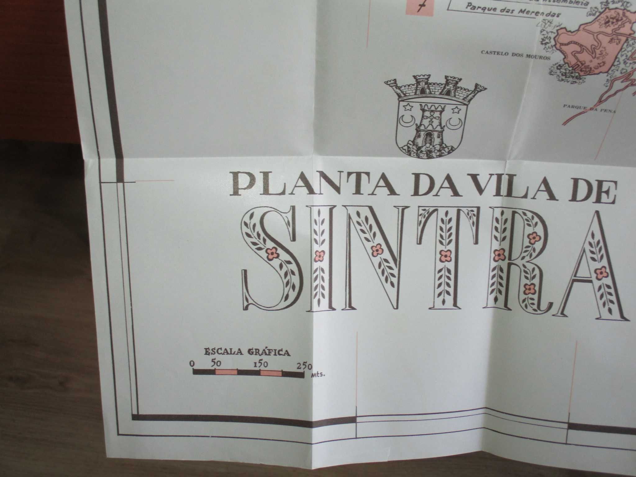 Livro Roteiro da Vila de Sintra 1960 com postais