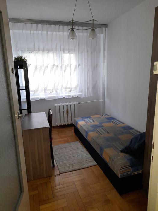 pokój 7m2 w mieszkaniu  do wynajęcia