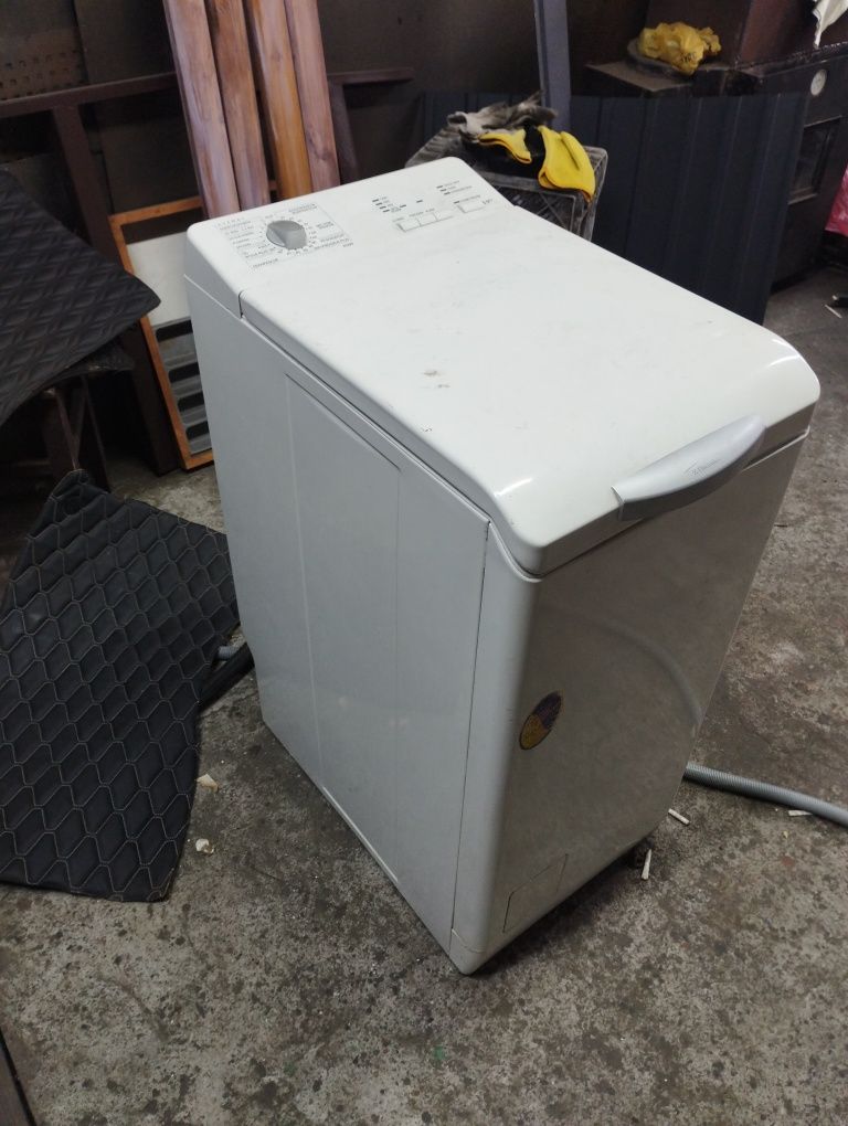 Пральна машинка Electrolux  5,5 кг