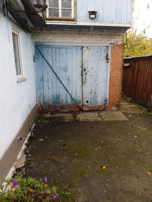 Військовим чи цивільним здається будинок 100 кв.м. 6 кімнат, всі зручн