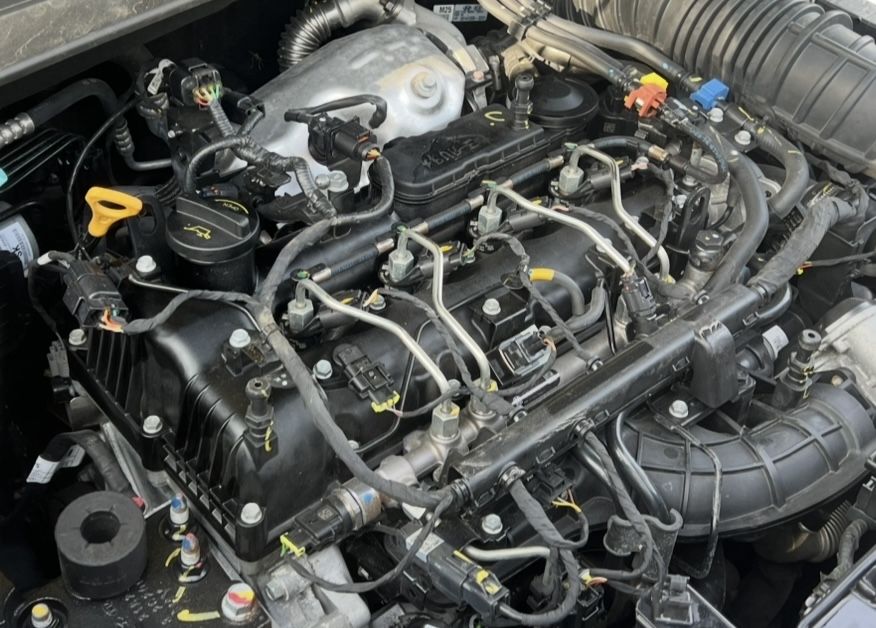 На розборку двигатель D4HA Hyundai IX35 2.0CRDI 135KW 2014р. AUTOMAT