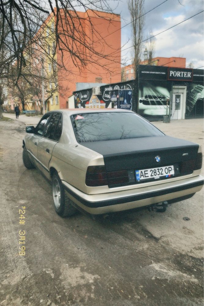 Продам BMW e34