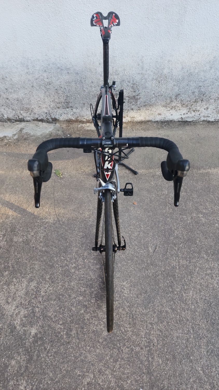 Bicicleta Goka ciclismo em carbono
