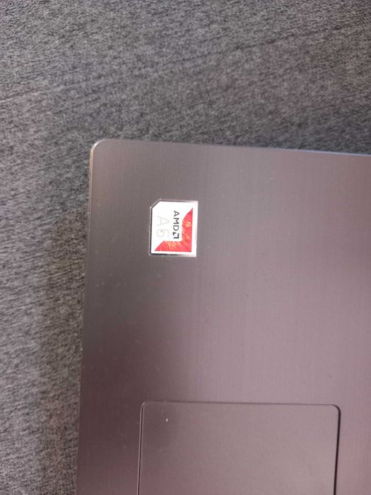 Portátil Lenovo Ideapad 330 AMD A6, Disco SSD 250Gb, 8 GB Ram