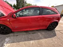 Drzwi Opel Astra H GTC Astra III OPC