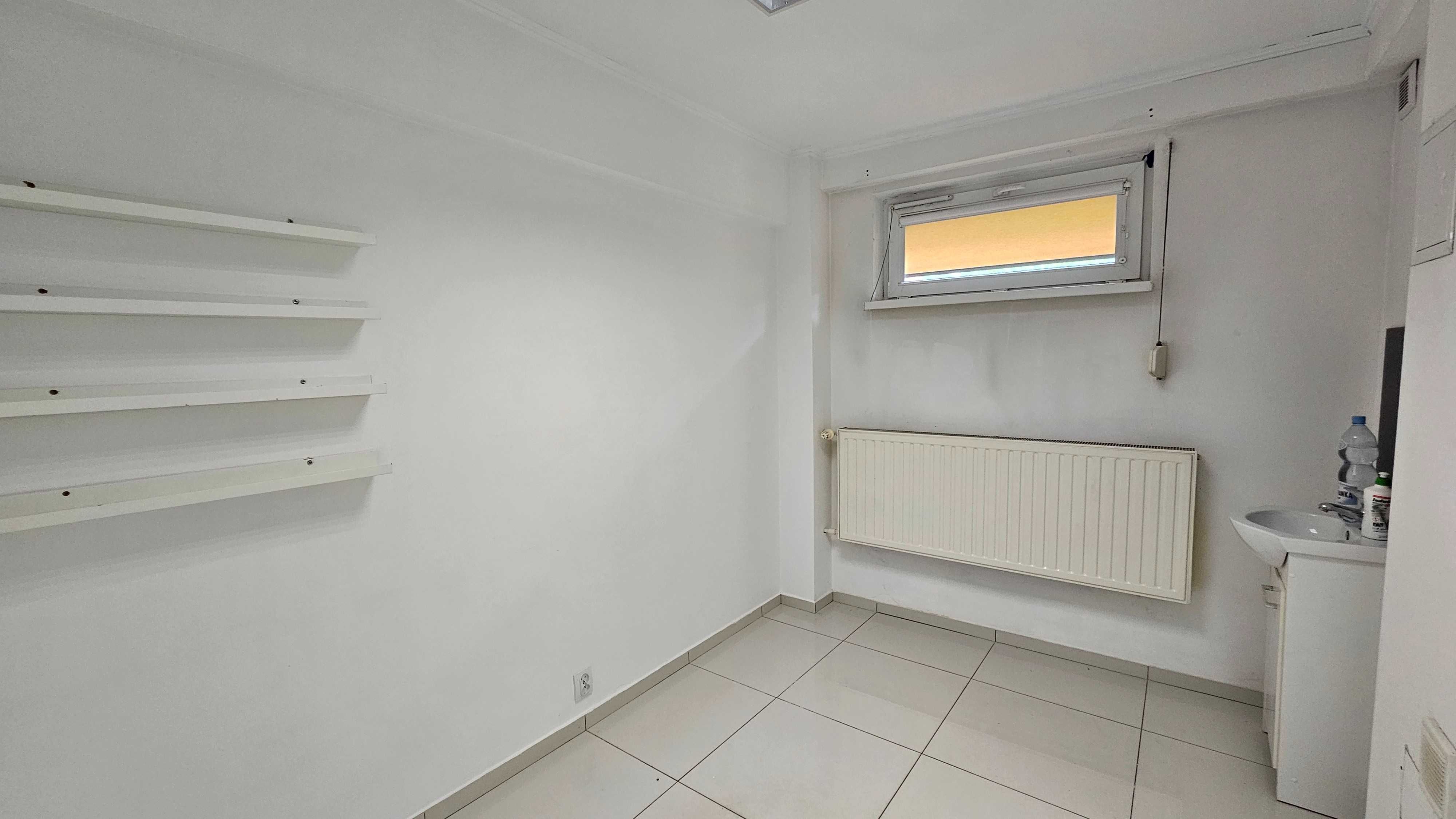 Przestronny lokal usługowy Łódź ul.Węgierska, 37m2, bezpośrednio