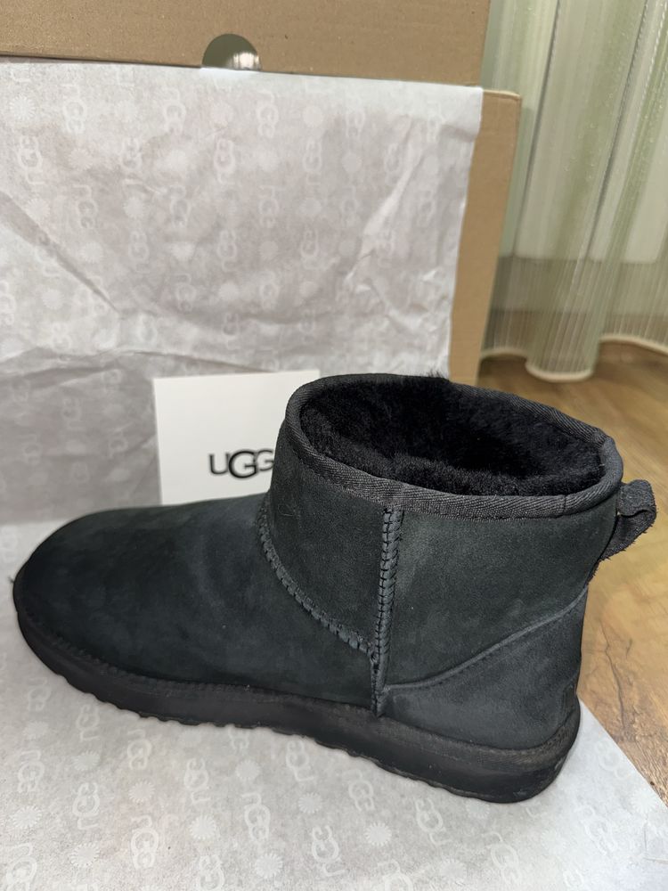 Ugg M classic mini 2 чорні
