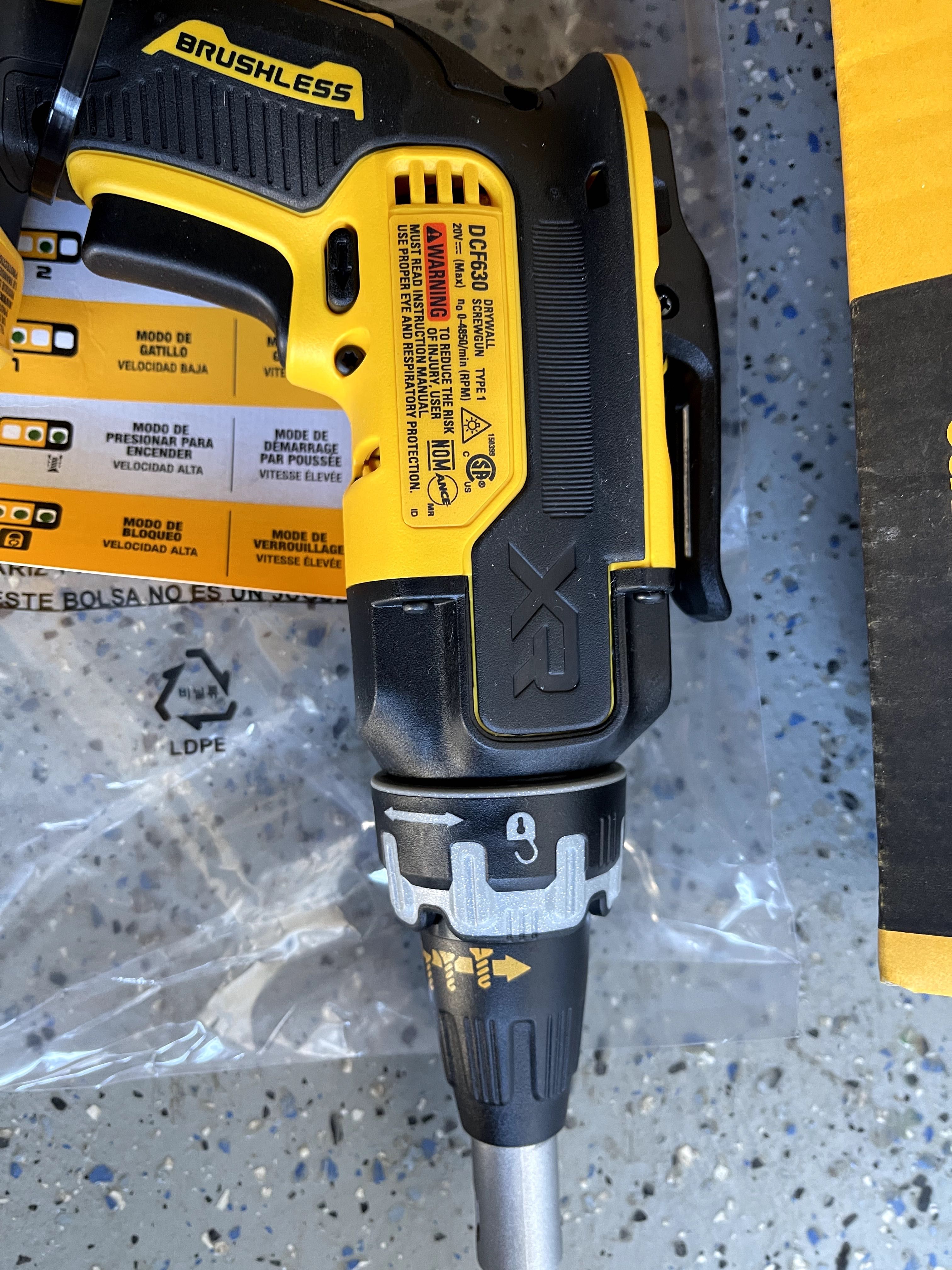 Dewalt       Pladur