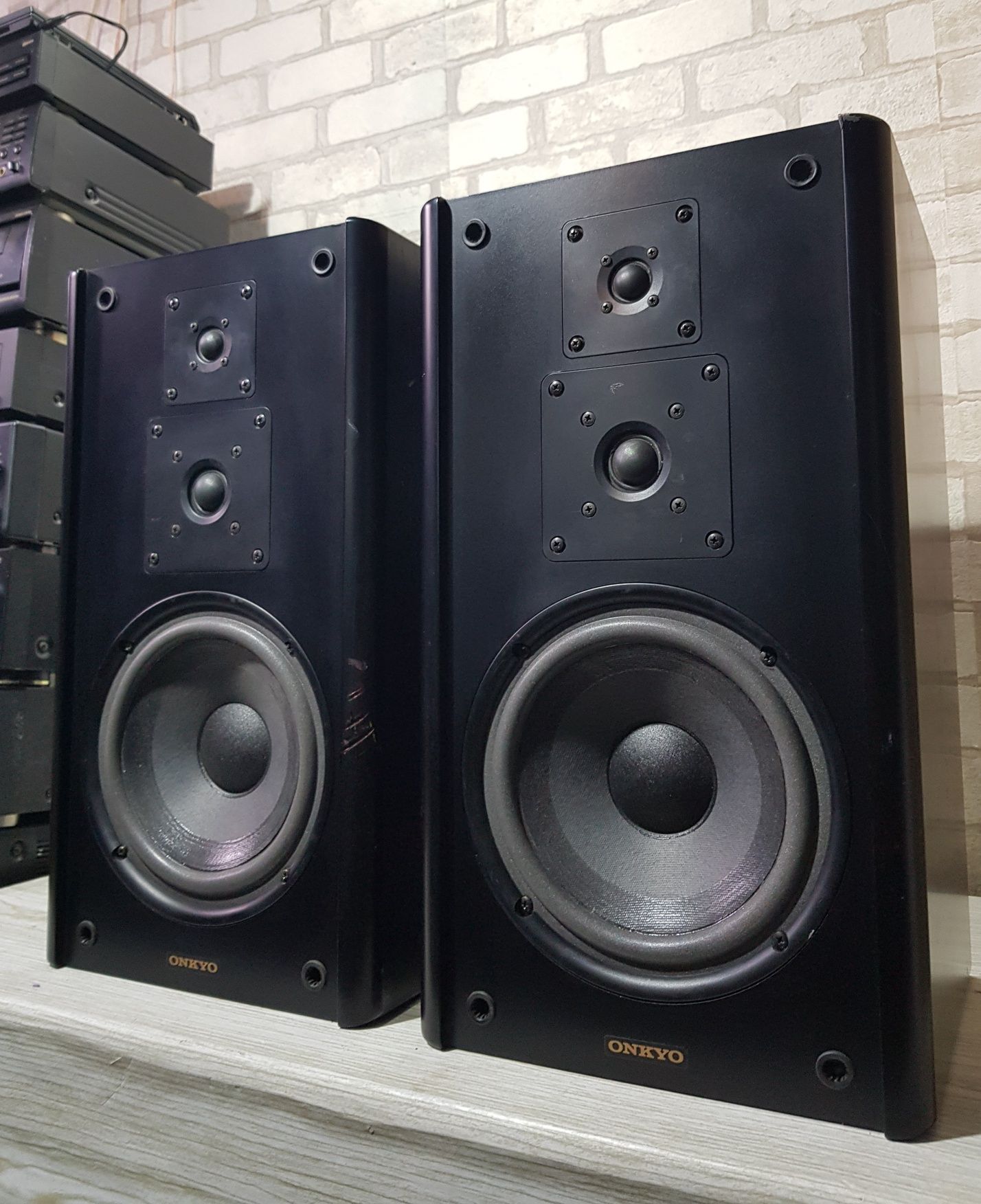 160ВтПолична акустика/полочная  акустика Onkyo SC-570 б/у Німеччини+1