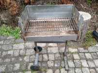 Grill na kółkach.
