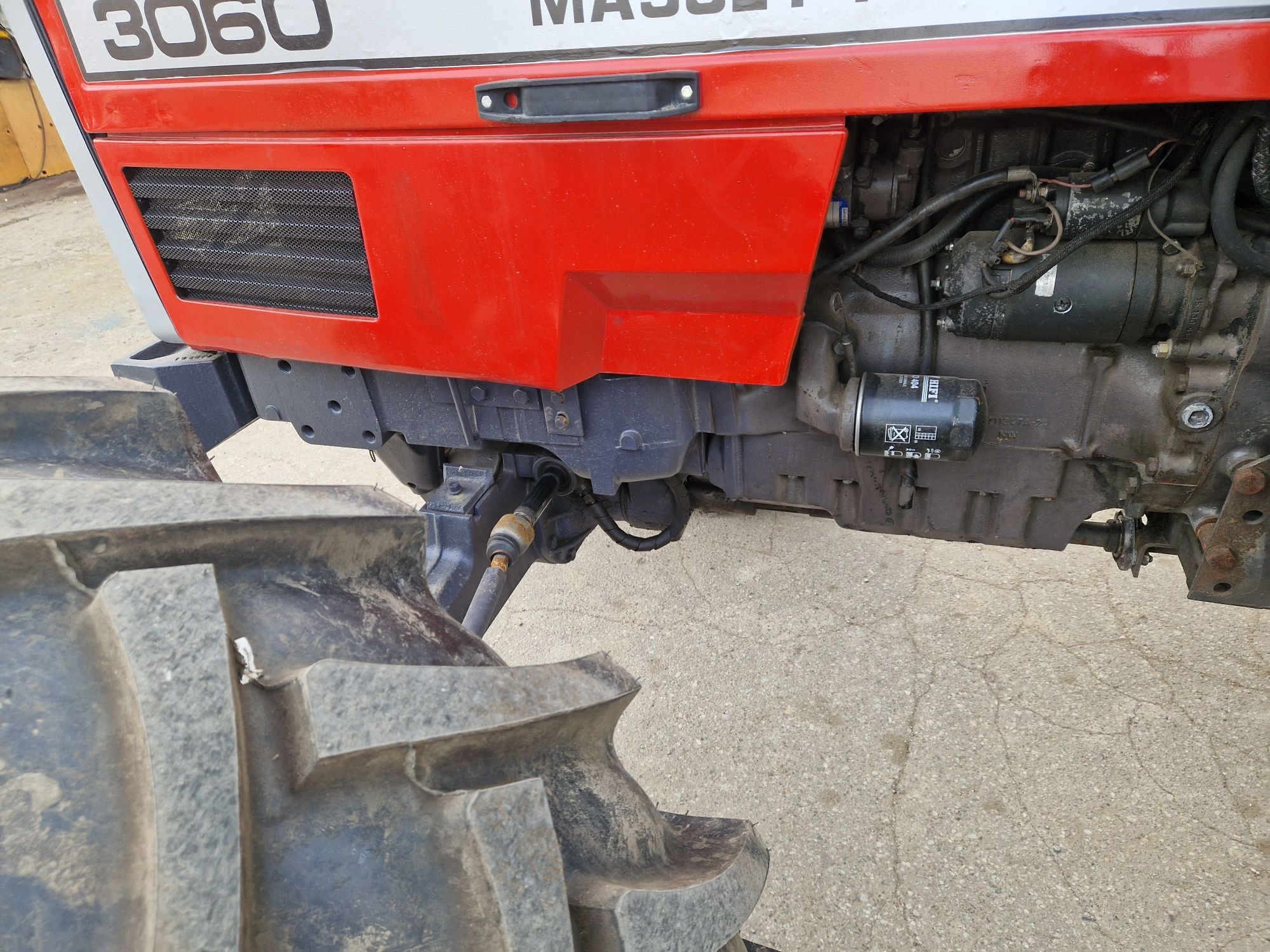 Ciagnik Massey Ferguson 3060