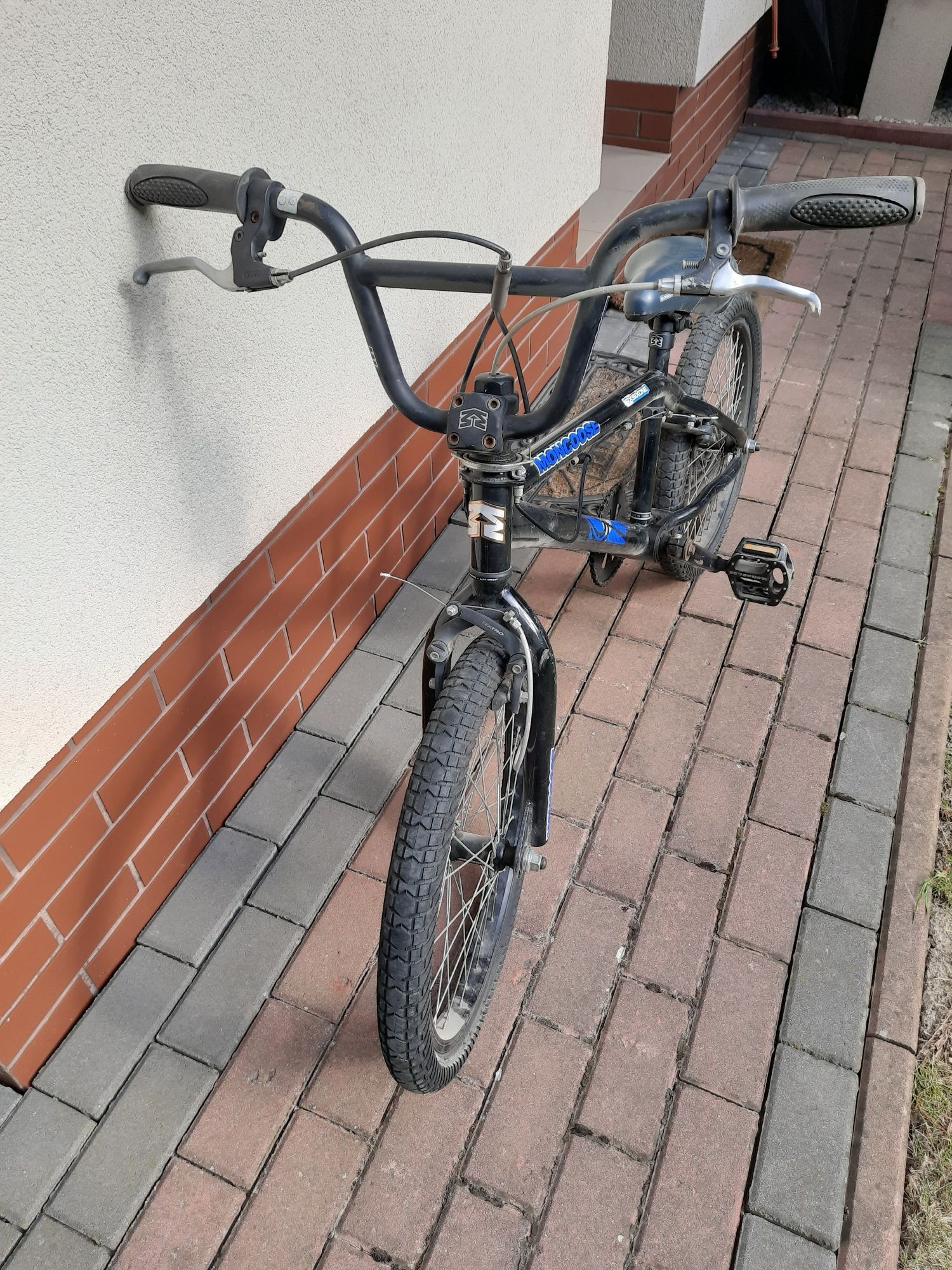 Rower Mongoose typu BMX
