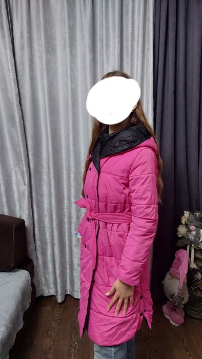 Пальто, куртка,пуховик для дівчини 9-11 років на зріст 146-158