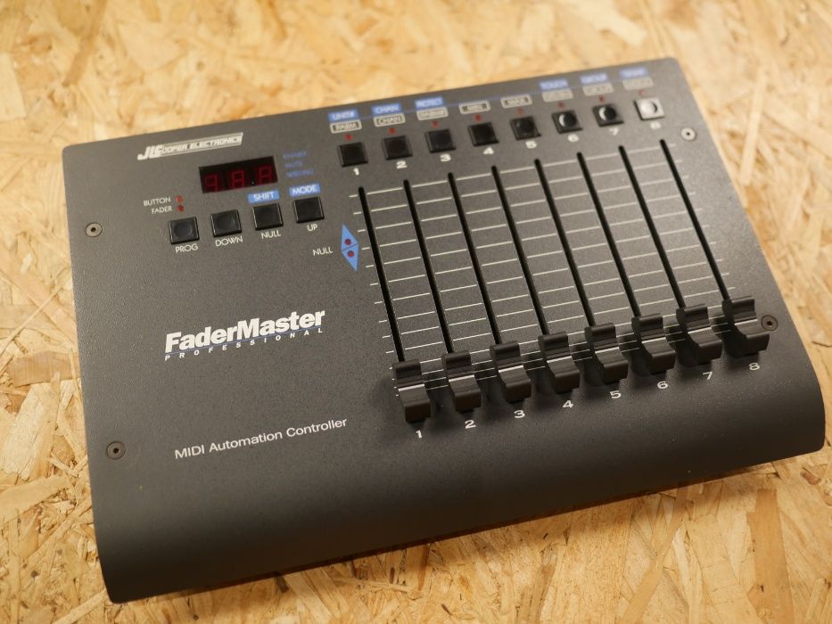 Jl Cooper FaderMaster Pro Controlador Midi