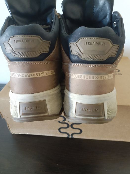 Ботинки зимние мужские р.43