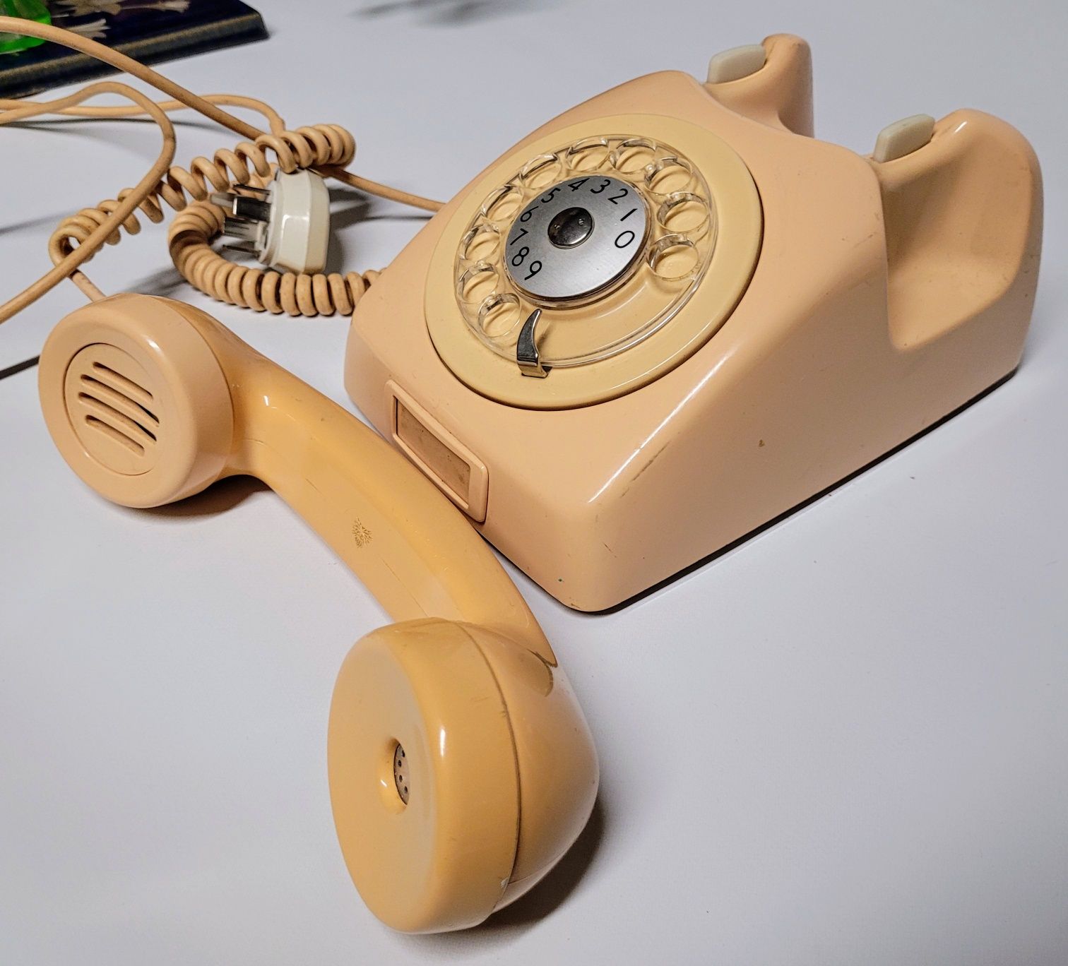Telefon stacjonarny vintage