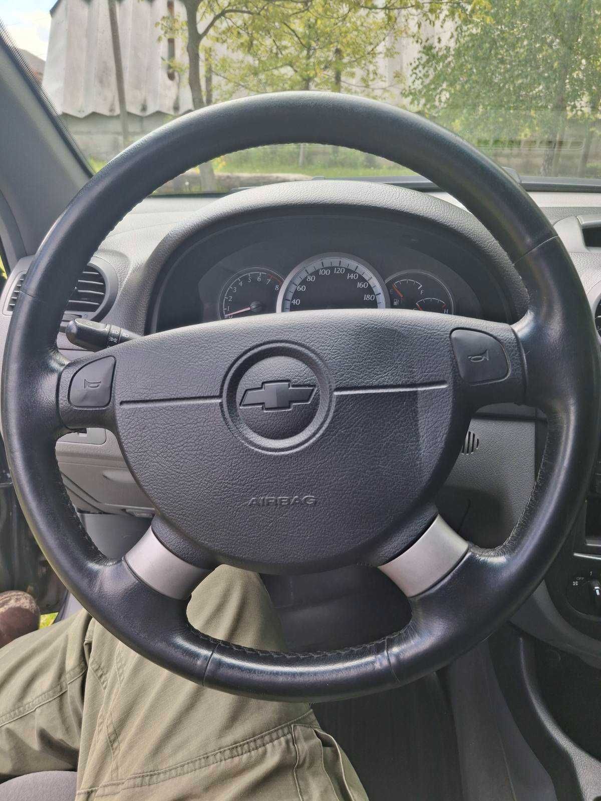 Продам Шевроле Лачетти