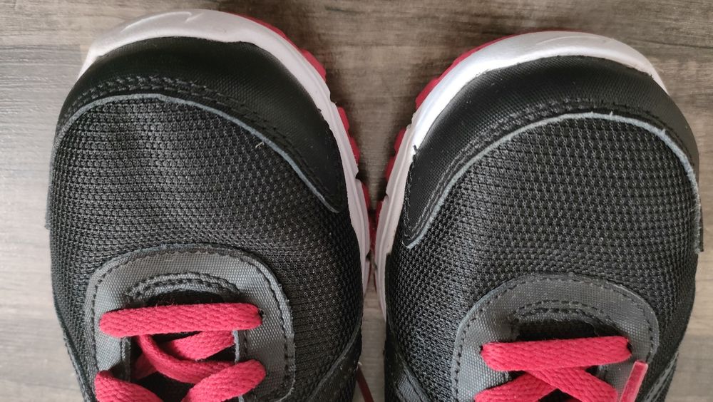 świetne buty do biegania NIKE Revolution 2M jak nowe