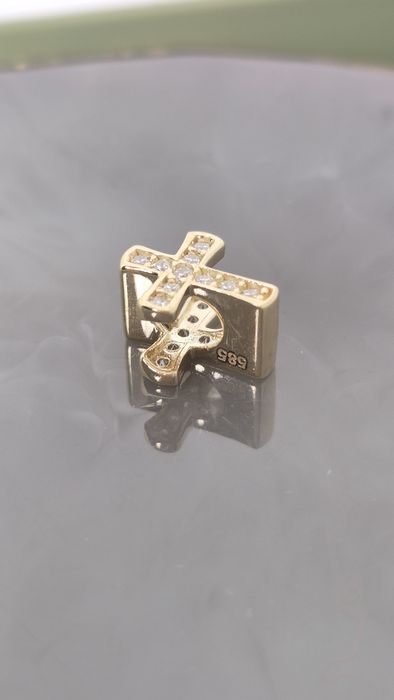 Nowy złoty charms do bransoletki typu Pandora krzyż białe cyrkonie