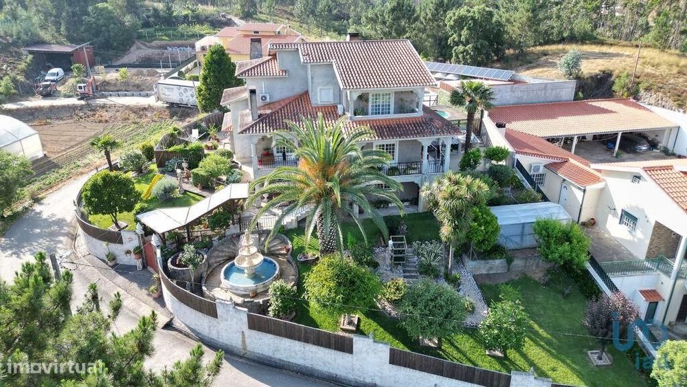 Casa / Villa T4 em Semide e Rio Vide de 420,00 m2